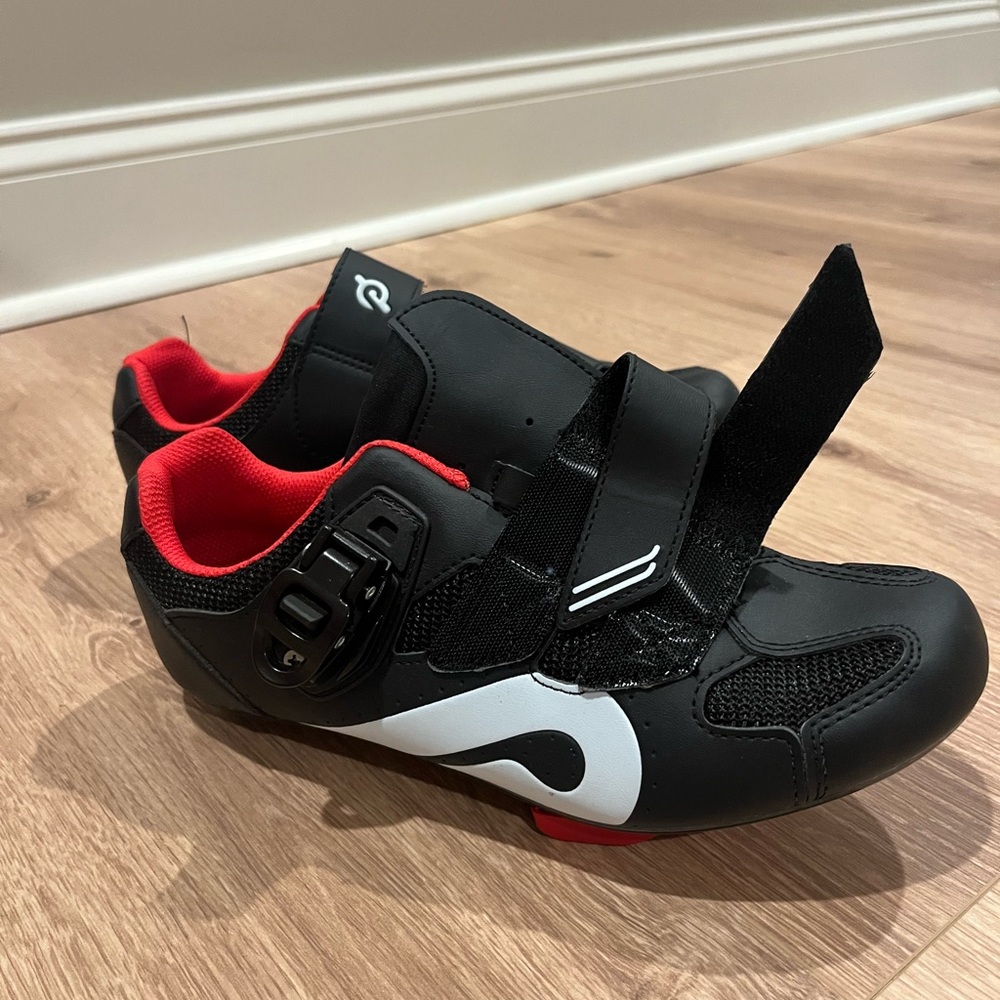 Woman’s Peloton cycling shoes